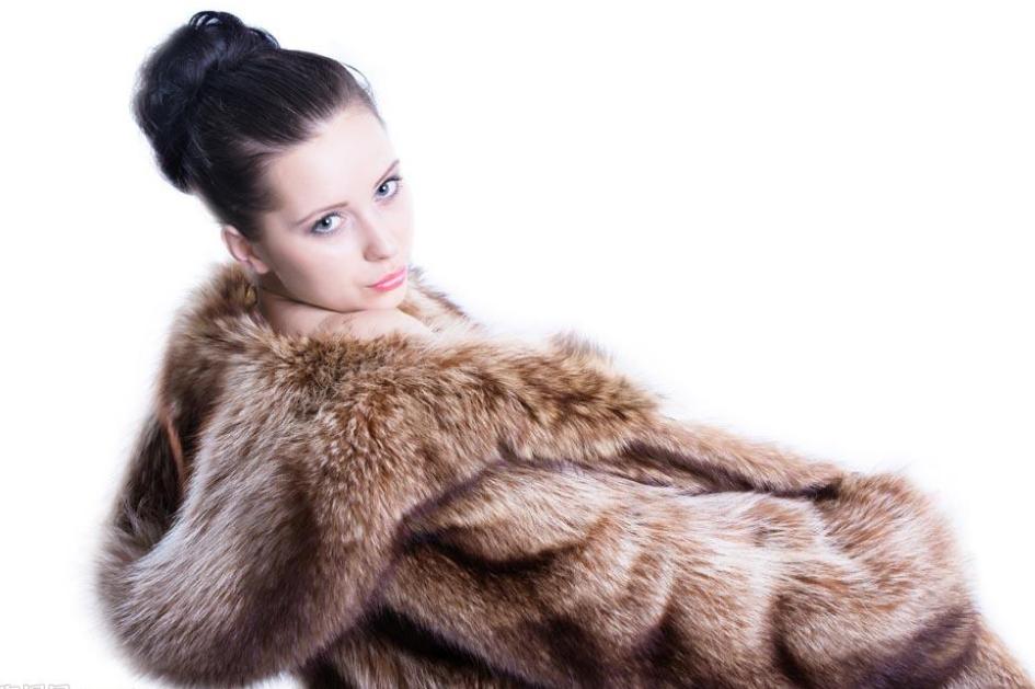 皮草皮衣保养知识,皮衣与皮草的清洗与保养方法