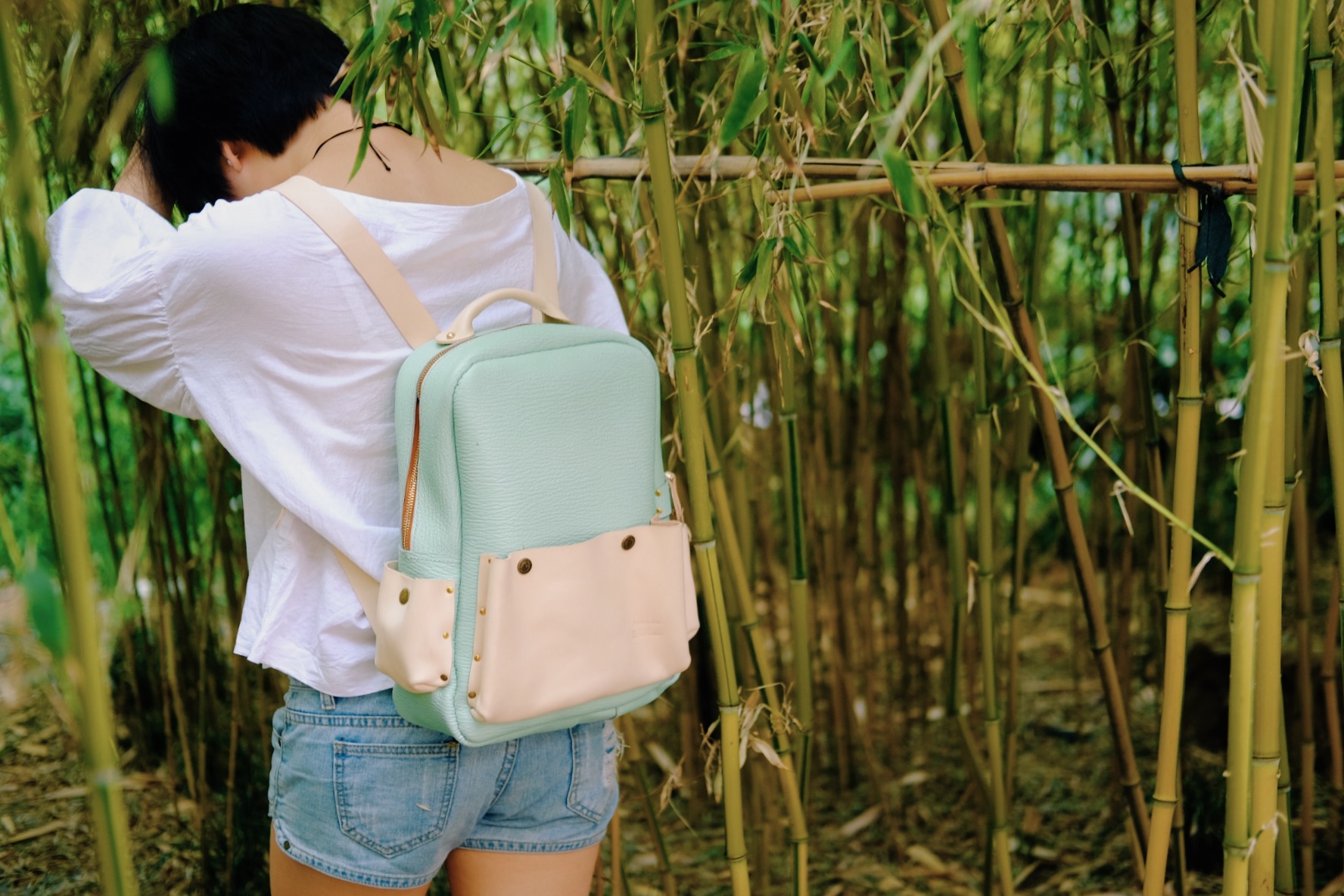 夏天又撞包了吧？来看看如何亲手制作一款双肩包