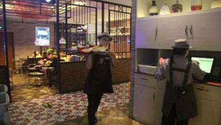 一匹黑马席卷火锅市场，品尚带你飞！