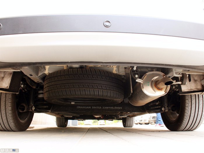 家庭用车是买七座suv还是mpv,长安凌轩7座mpv落地价格