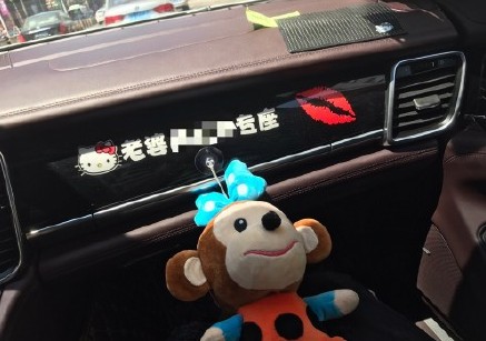 自己的车副驾驶是不是老婆坐,副驾驶必须是别人的老婆吗