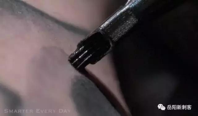 鸽子血纹身的全过程,鸽子血纹身是怎样的