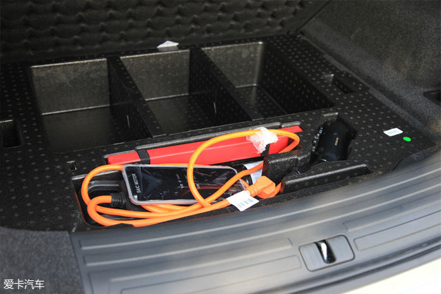 互联网汽车荣威,荣威互联网版