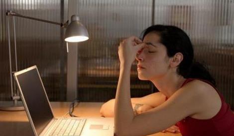 熬夜怎么减肥最快最有效的方法,睡眠不够导致的肥胖怎么减