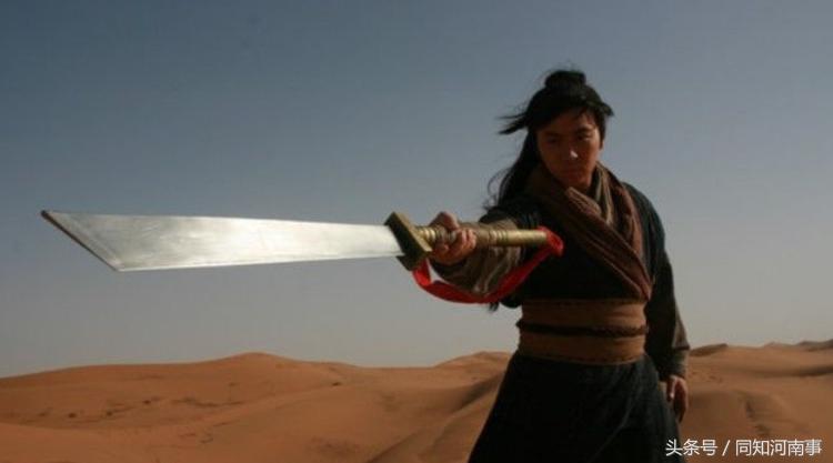 民国刀客老干妈一次次让部下接受招安，自己却永远做土匪