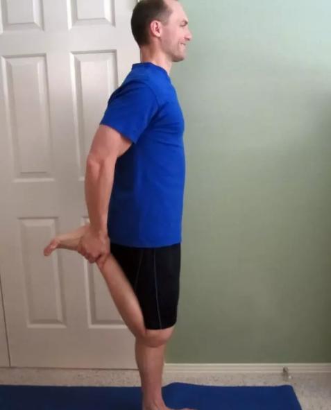 膝盖疼痛该怎么锻炼治疗,膝盖疼痛的治疗和锻炼方法