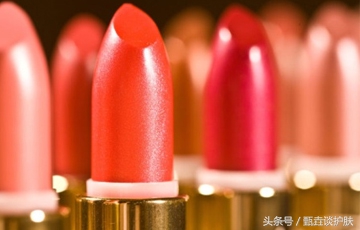 口红每天吃一点的危害,误食口红会不会中毒