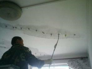 卫生间墙壁渗水上门修补,卫生间顶渗水是楼上维修吗