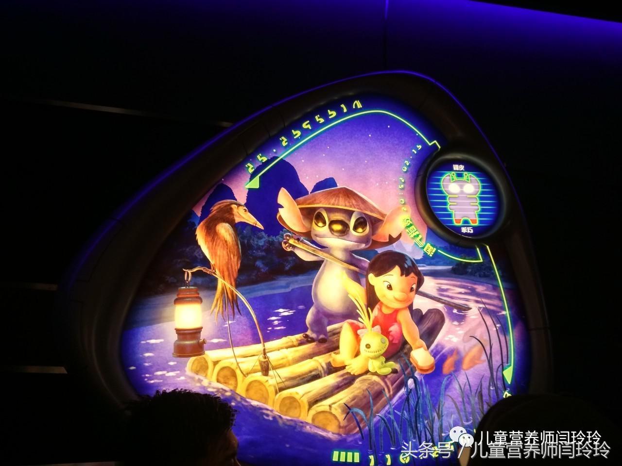 迪士尼实现小朋友们的公主梦,迪士尼是每个女孩的公主梦