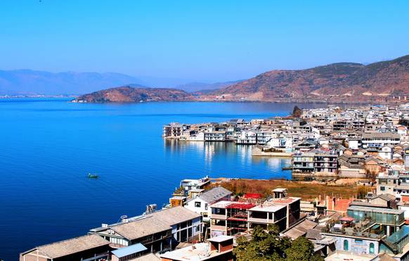 去云南玩两天攻略怎么玩好一点 (云南旅游自由行攻略7天路线推荐)