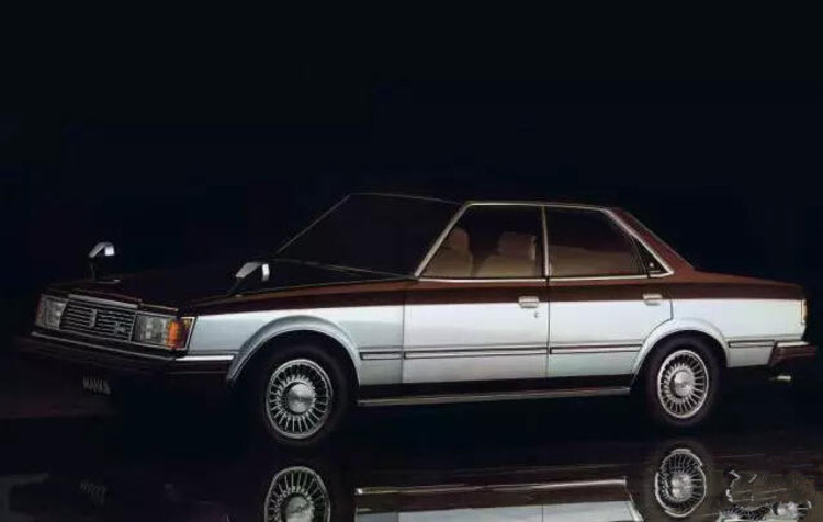 谈情怀还行，谈性能还差的远一些，锐志真的一蹶不振还是会奋起直追？