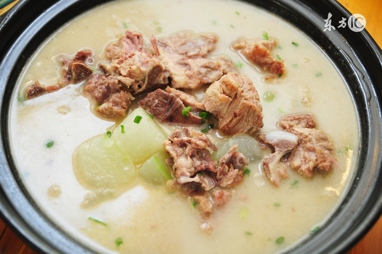 刚出生的婴儿长牙有什么迷信说法,38岁了还在长牙有什么迷信的说法