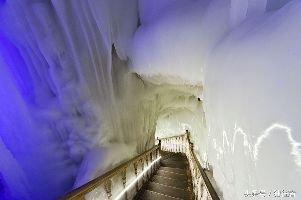 山西300万年的冰洞奇观,山西万年冰洞