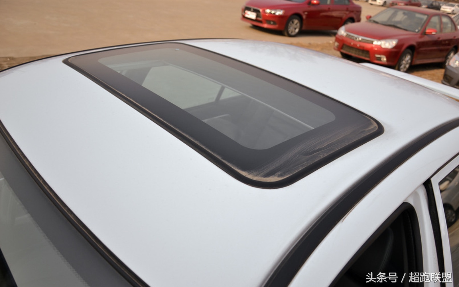 东南汽车菱悦v310年手动中配,东南菱悦小轿车v3