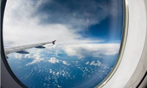 国外旅游坐飞机关注事项,去美国坐飞机有哪些关注事项