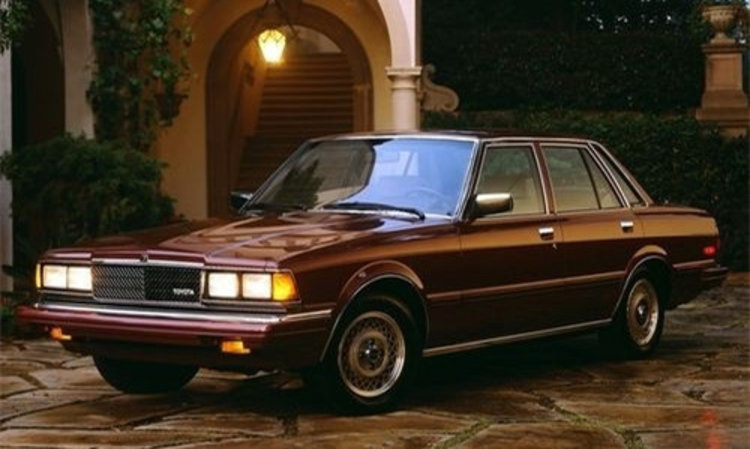 谈情怀还行，谈性能还差的远一些，锐志真的一蹶不振还是会奋起直追？