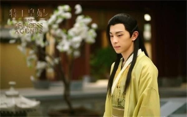 楚乔传萧策哪一集死了,楚乔传萧策死楚乔哭了