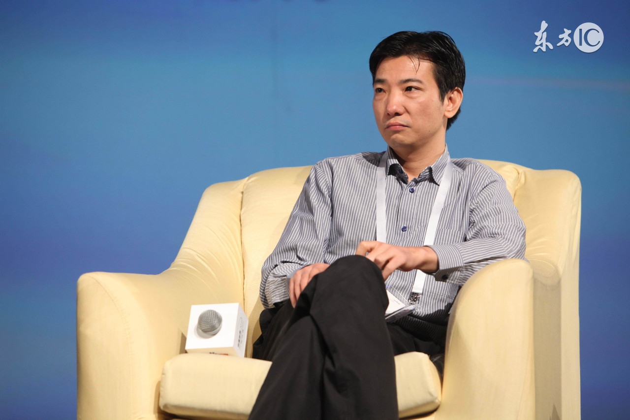 一秒变女神！北上广深的女白领都在用的自拍神器，凭啥这么牛？