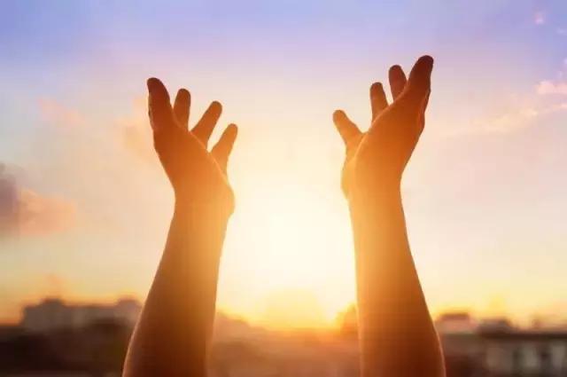 夏天是除体内寒湿最佳时间吗,夏天是祛寒湿气最好的时期