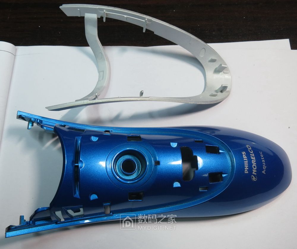 原来剃须的感觉如此美妙！飞利浦三头剃须刀不关机拆修