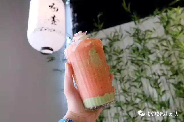 ins的黄金冰淇淋,ins黑色冰淇淋