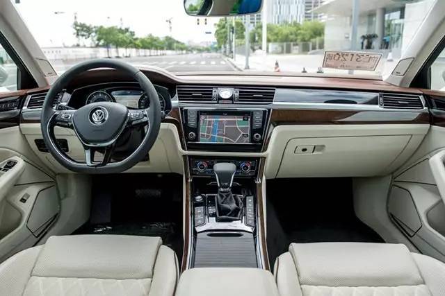 大众辉腾公认的最好的大众车,大众辉腾顶级版