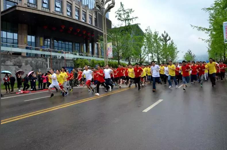 炫炫炫，我们富有的通江，岂能用钱财来衡量