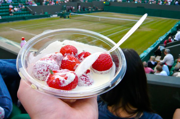 关于温网励志的故事简短,费德勒温网经典比赛