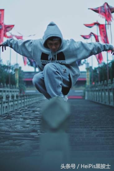 周龙自律,周龙跟谁是情侣