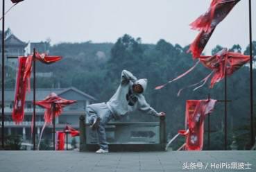 周龙自律,周龙跟谁是情侣