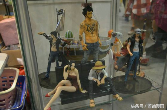 海贼王手办，动漫模型：妖都萤火虫漫展，好看好玩的东西好多