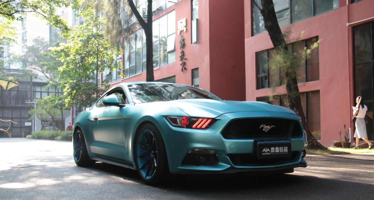 汽车改色贴膜价格和颜色有关系吗,汽车改色贴膜行情怎么样