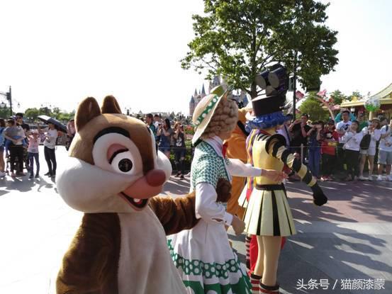 锐丽异类的上海之旅：坚果Pro畅玩迪士尼