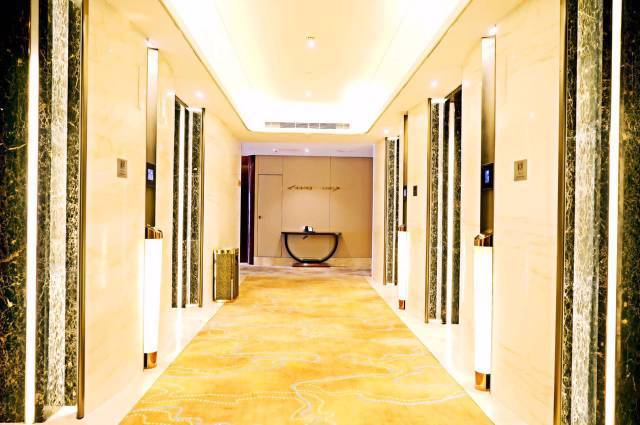 武汉友谊国际酒店三楼,武汉友谊国际酒店