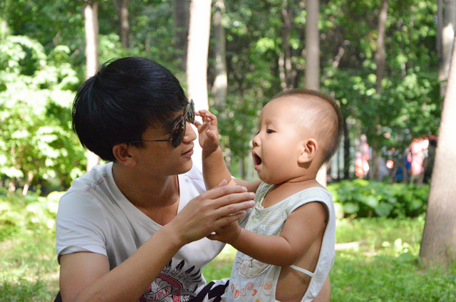 梦泉亮颜紧致红石榴水,梦泉谷高清图片