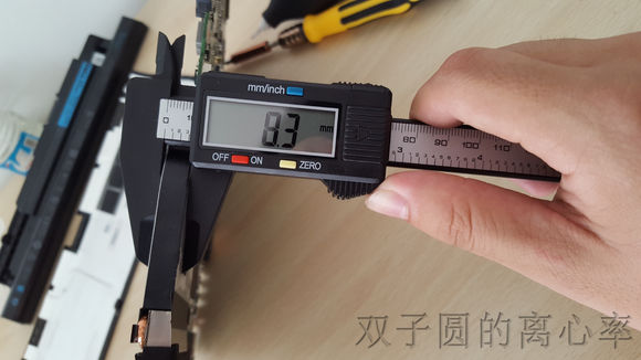 笔记本电脑拆机清灰服务,笔记本电脑发烫怎么清灰