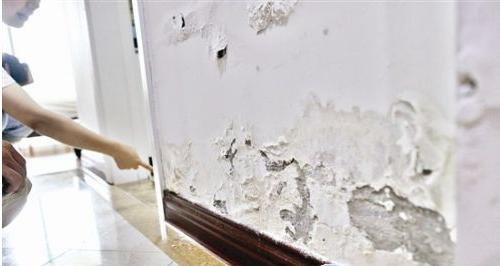 装修公司没有刷底漆怎么解决,外行看门道