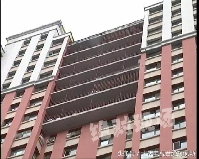 邻居把防火连廊锁死怎么处理,防火连廊锁死利弊