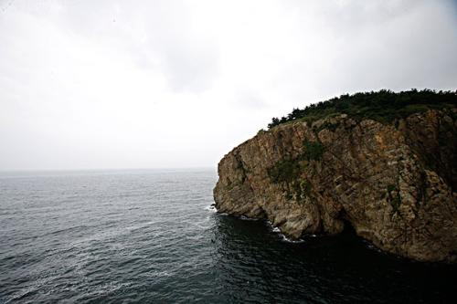 朝鲜一座小岛，原本不叫现在的名字，岛上的中国人多了，名字都被中国换了