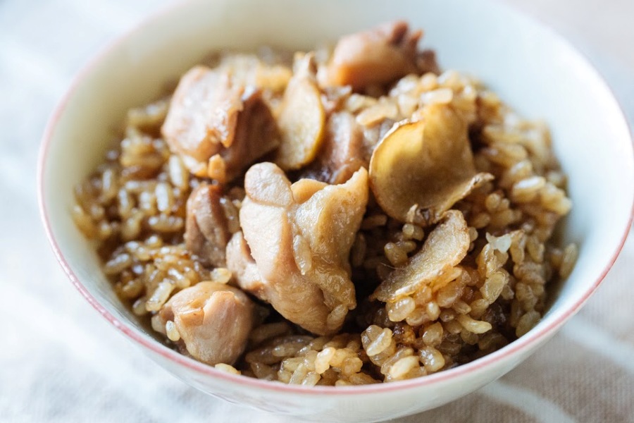 坐月子中暑吃什么,夏季坐月子中暑