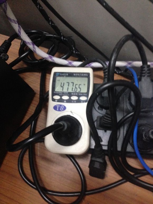 初学者如何选择电脑电源,如何挑选合适的台式电脑电源