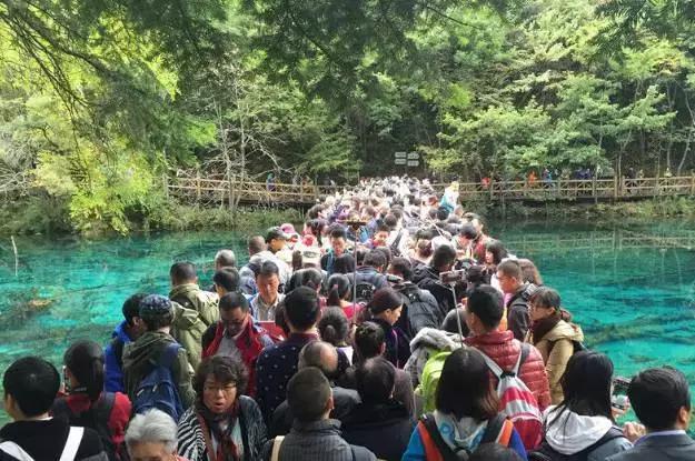 不输九寨沟的山东景点,不输九寨沟的湖