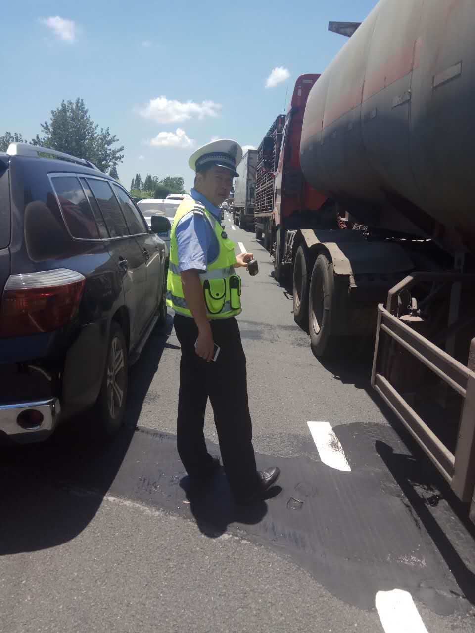 汉宜高速小车着火,汉宜高速客车起火