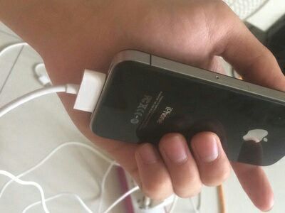 iphone4s开箱评测老版本,iphone4s全球首发开箱