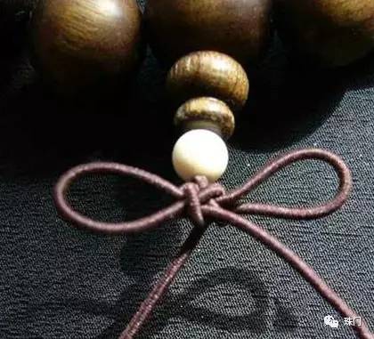 佛珠的穿法三通打结视频,佛珠108三通的穿法慢步骤