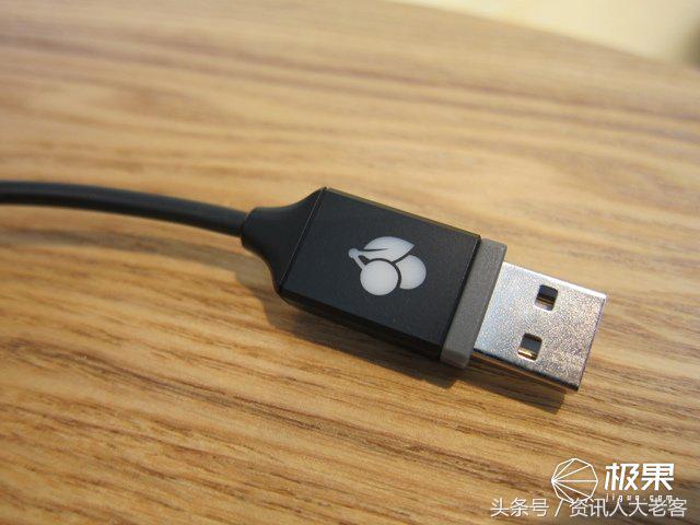 这就是“最正宗”的青轴了——CHERRYMXBOARD1.0TKL引发的思考