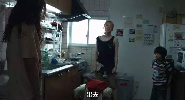 生活强奸了我们，有人选择直面反抗，也有人学会享受，各有各的活法，各有各的人生。