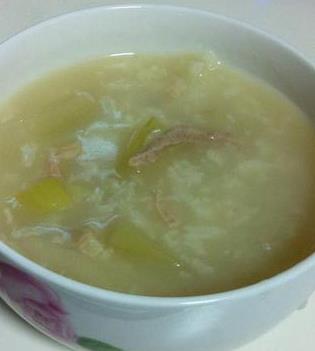 湿气越重，女人这处地方就会发生惊人的变化，关注了！