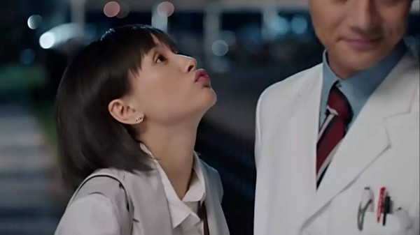 曲筱绡的服装品牌,曲筱绡同款正装