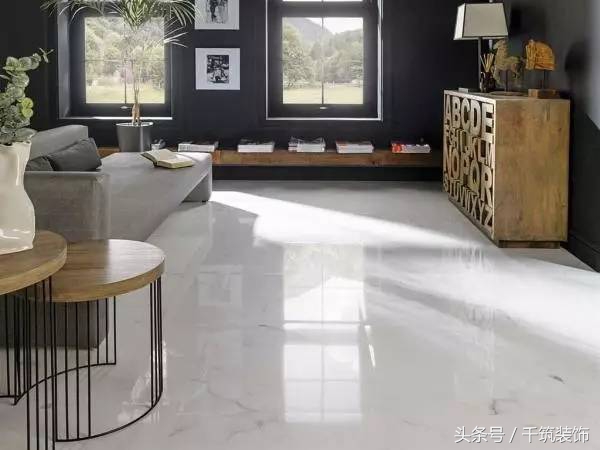 浅灰砖还是米黄砖好看,什么样的瓷砖用暖色大地砖